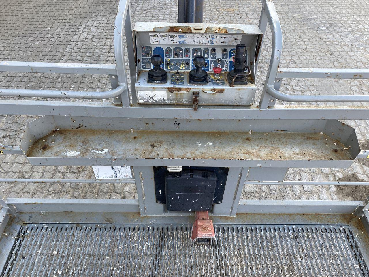 Manitou 280TJ - Телескопический подъемник: фото 3 Manitou 280TJ - Телескопический подъемник: фото 3