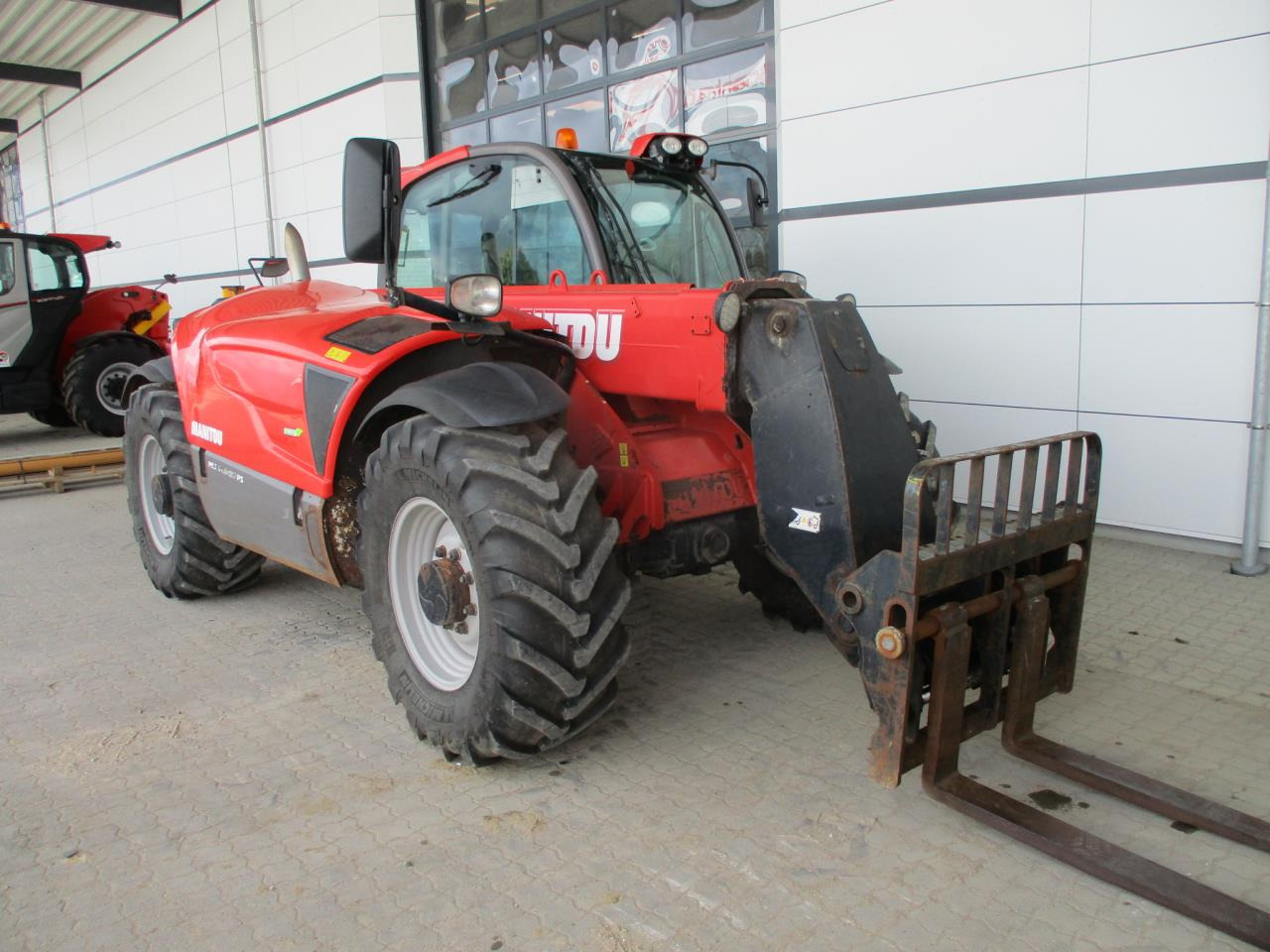 Manitou MLT840-137PS ELITE - Телескопический погрузчик: фото 3 Manitou MLT840-137PS ELITE - Телескопический погрузчик: фото 3