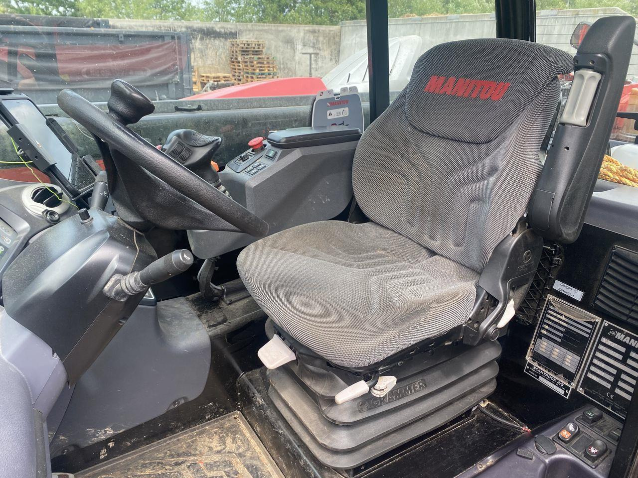 Manitou MLT840-145PS+ Elite - Телескопический погрузчик: фото 3 Manitou MLT840-145PS+ Elite - Телескопический погрузчик: фото 3