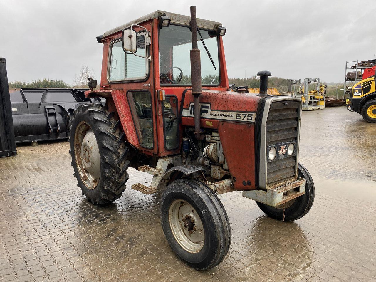 Massey Fergusson 575 - Трактор: фото 5 Massey Fergusson 575 - Трактор: фото 5