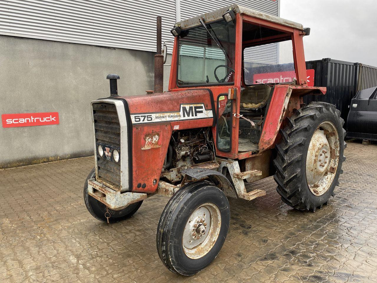 Massey Fergusson 575 - Трактор: фото 1 Massey Fergusson 575 - Трактор: фото 1