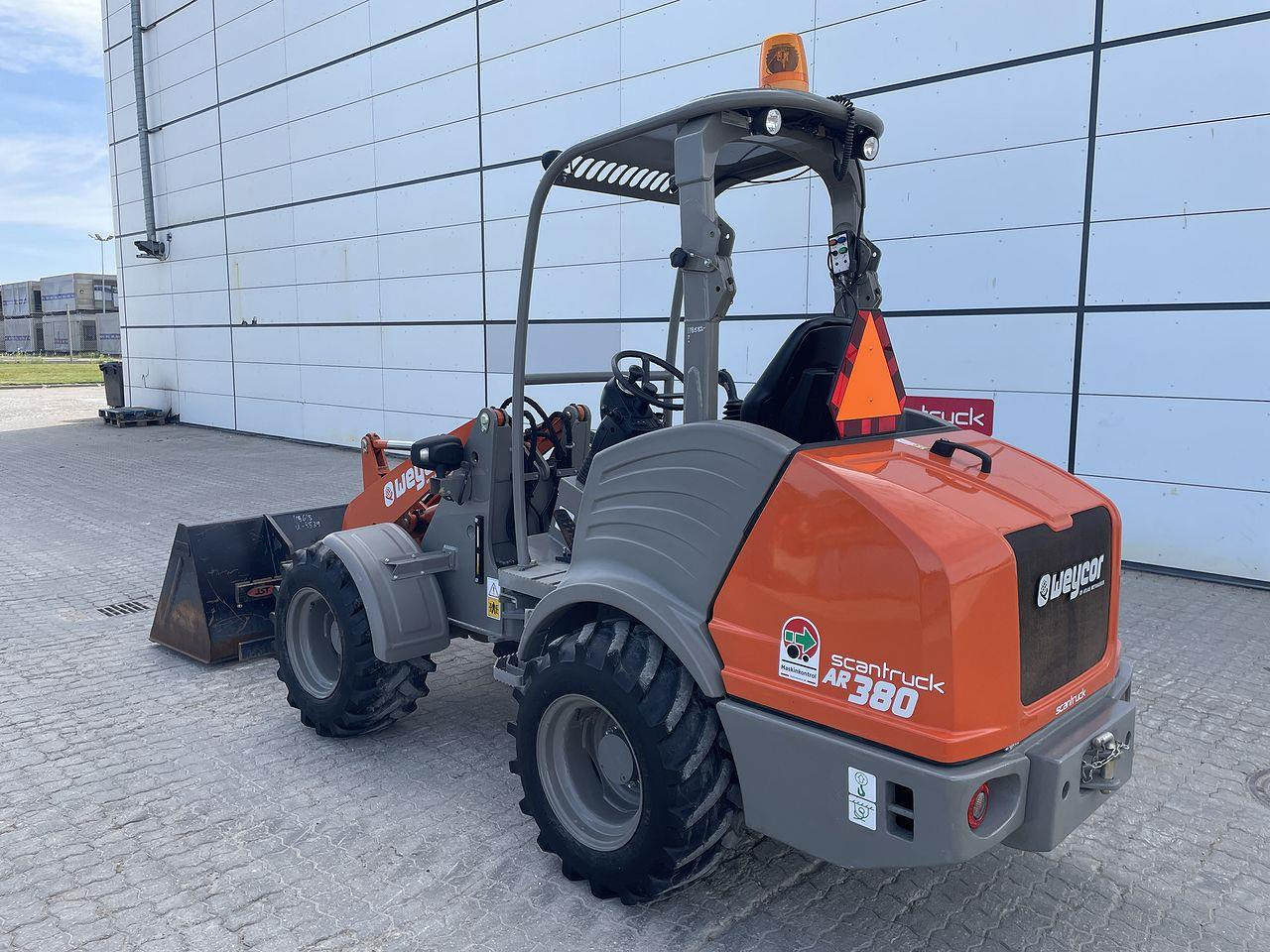Weycor AR380 Agrar - Компактный фронтальный погрузчик: фото 2 Weycor AR380 Agrar - Компактный фронтальный погрузчик: фото 2
