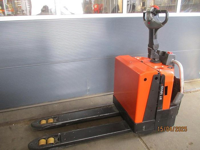 BT LPE 200-6 - Тележка: фото 2 BT LPE 200-6 - Тележка: фото 2