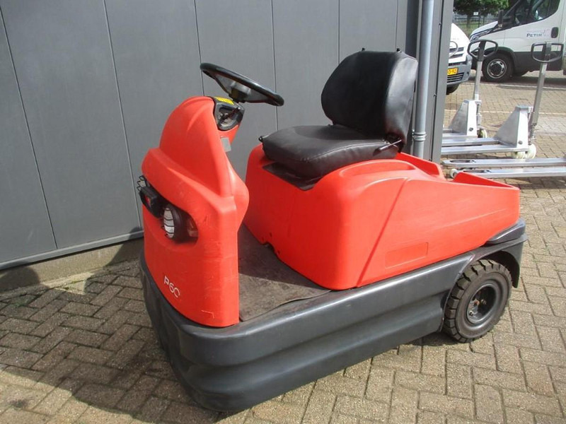 Linde P 60 - Складской тягач: фото 2 Linde P 60 - Складской тягач: фото 2
