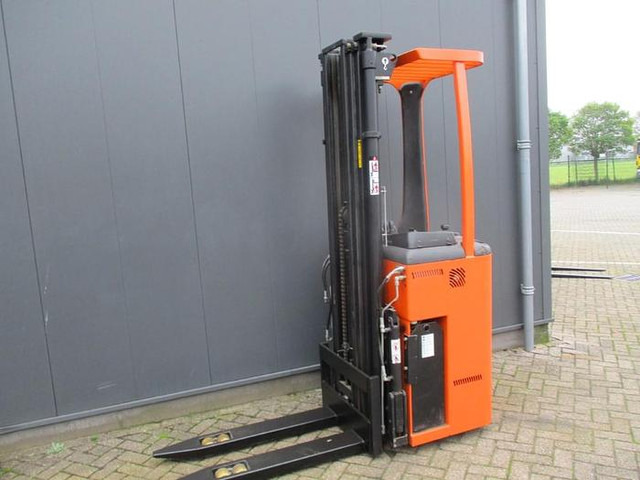 Rocla SST16 TREV 5400 - Штабелер: фото 2 Rocla SST16 TREV 5400 - Штабелер: фото 2