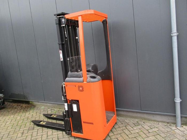 Rocla SST16 TREV 5400 - Штабелер: фото 3 Rocla SST16 TREV 5400 - Штабелер: фото 3