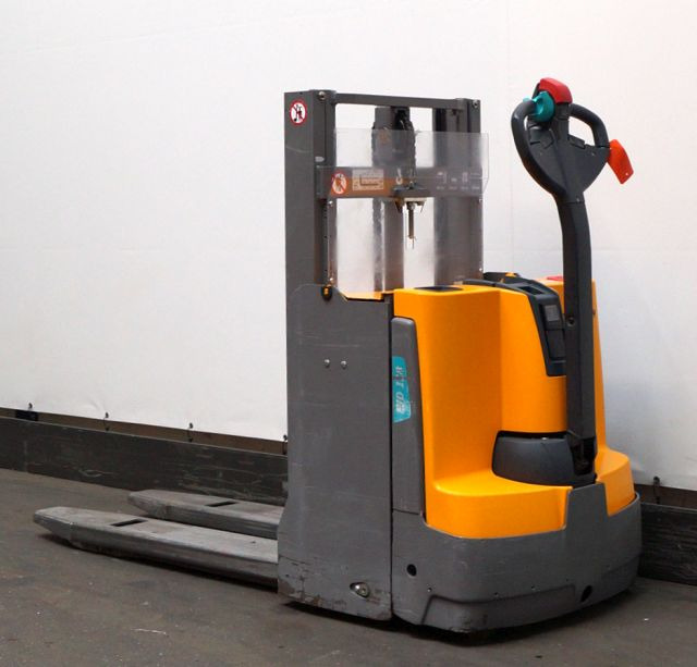 Jungheinrich EJD118 - Штабелер: фото 2 Jungheinrich EJD118 - Штабелер: фото 2