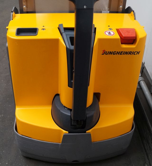 Jungheinrich EJD118 - Штабелер: фото 3 Jungheinrich EJD118 - Штабелер: фото 3