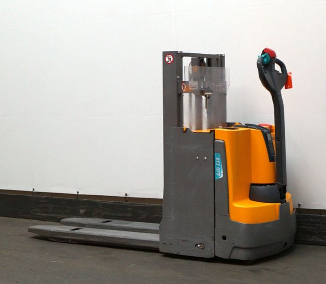 Jungheinrich EJD118 - Штабелер: фото 2 Jungheinrich EJD118 - Штабелер: фото 2