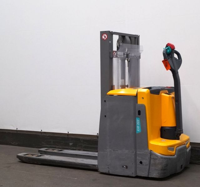 Jungheinrich EJD222 - Штабелер: фото 2 Jungheinrich EJD222 - Штабелер: фото 2