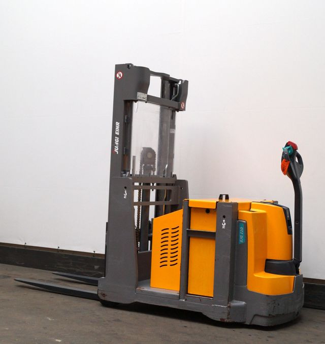 Jungheinrich EJG110 - Штабелер: фото 2 Jungheinrich EJG110 - Штабелер: фото 2