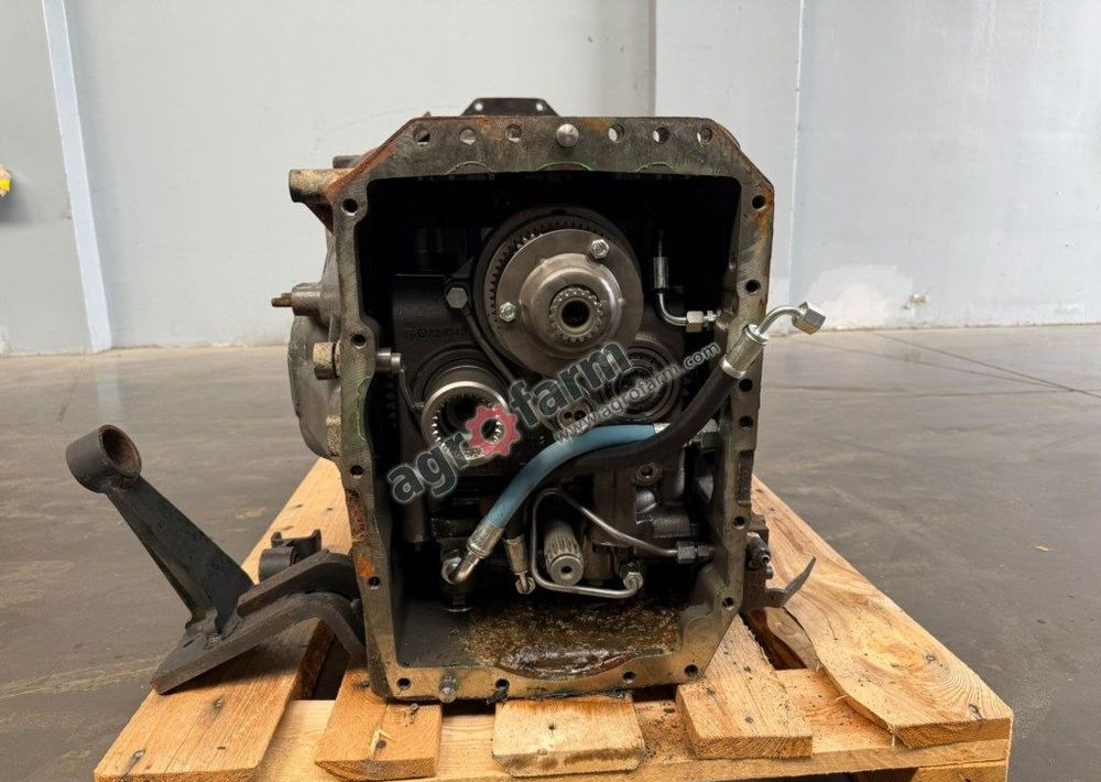 Skrzynia biegów Fendt 209 Vario S3 - Коробка передач: фото 2 Skrzynia biegów Fendt 209 Vario S3 - Коробка передач: фото 2