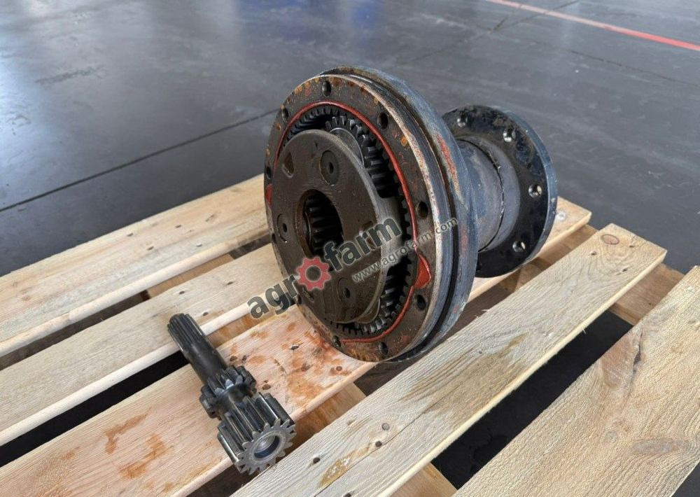 Zwolnica tylna, New Holland TN70VA T4040F TN90F - Трансмиссия: фото 1 Zwolnica tylna, New Holland TN70VA T4040F TN90F - Трансмиссия: фото 1