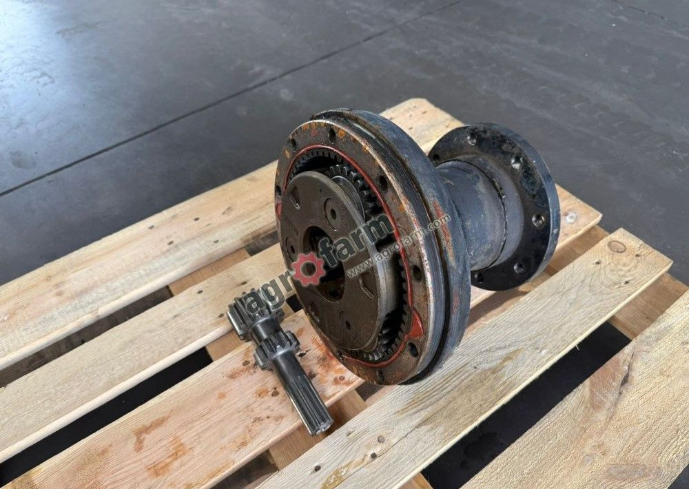 Zwolnica tylna RH, New Holland TN70VA - Трансмиссия: фото 1 Zwolnica tylna RH, New Holland TN70VA - Трансмиссия: фото 1