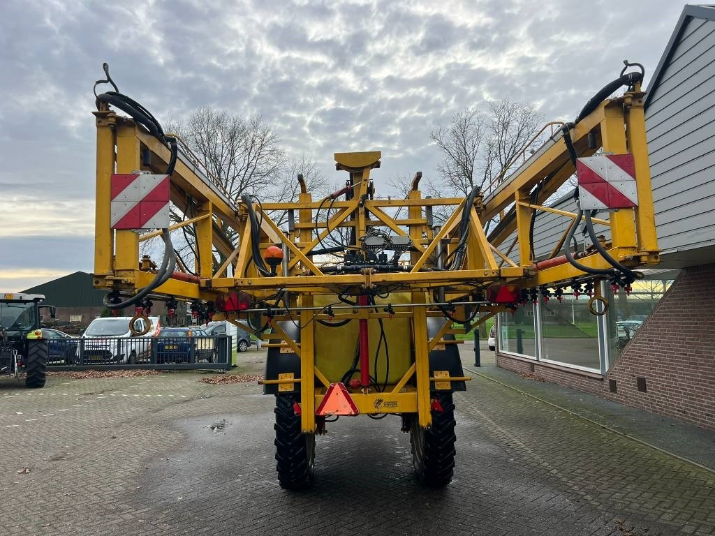 Dubex Mentor 9804 - Прицепной опрыскиватель: фото 4 Dubex Mentor 9804 - Прицепной опрыскиватель: фото 4