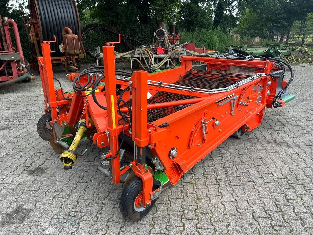 Holaras UR170-DB uienrooier - Комбайн: фото 1 Holaras UR170-DB uienrooier - Комбайн: фото 1