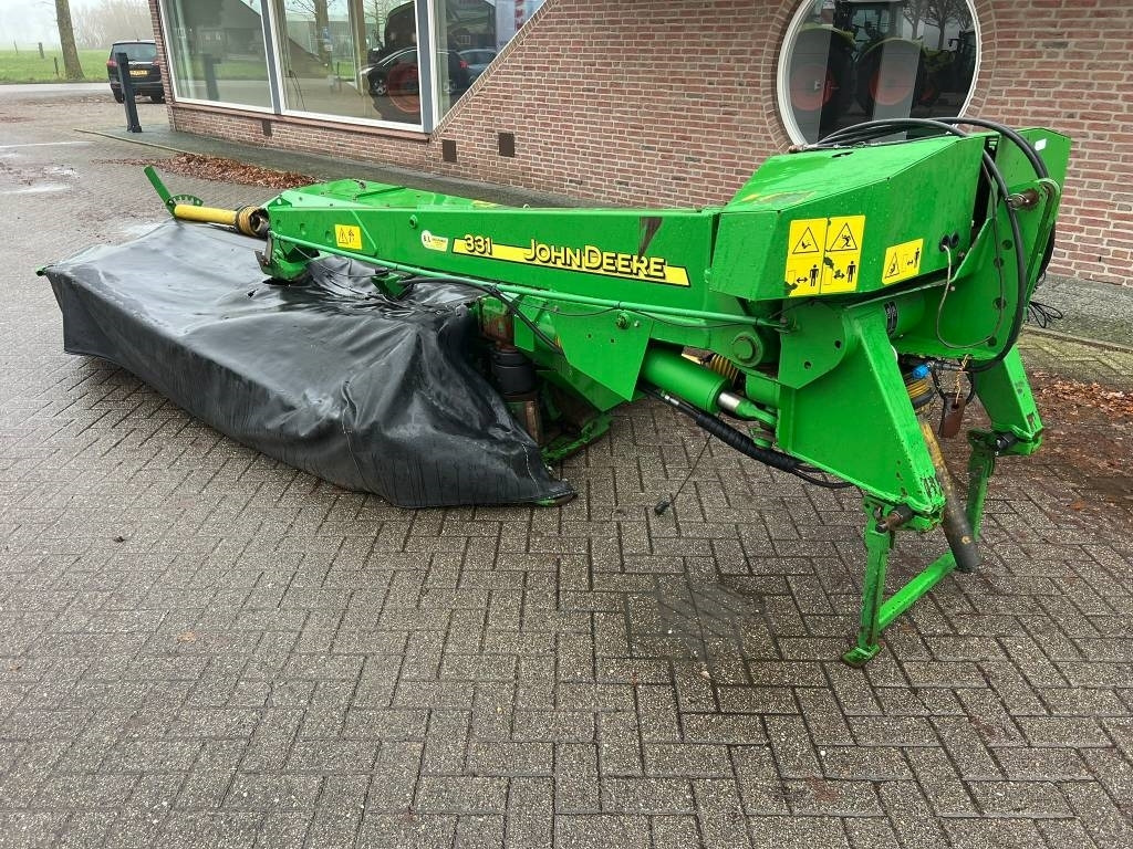 John Deere 331 maaier - Косилка: фото 1 John Deere 331 maaier - Косилка: фото 1
