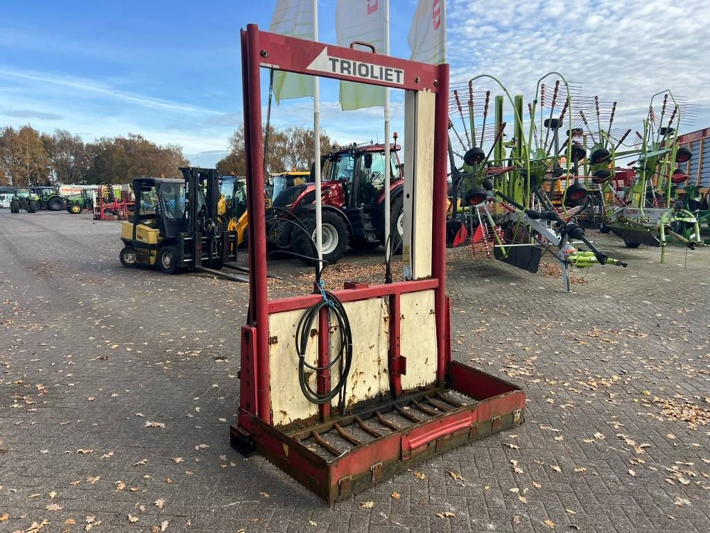 Trioliet TU 195 Kuilvoersnijder - Инвентарь для животноводства: фото 4 Trioliet TU 195 Kuilvoersnijder - Инвентарь для животноводства: фото 4