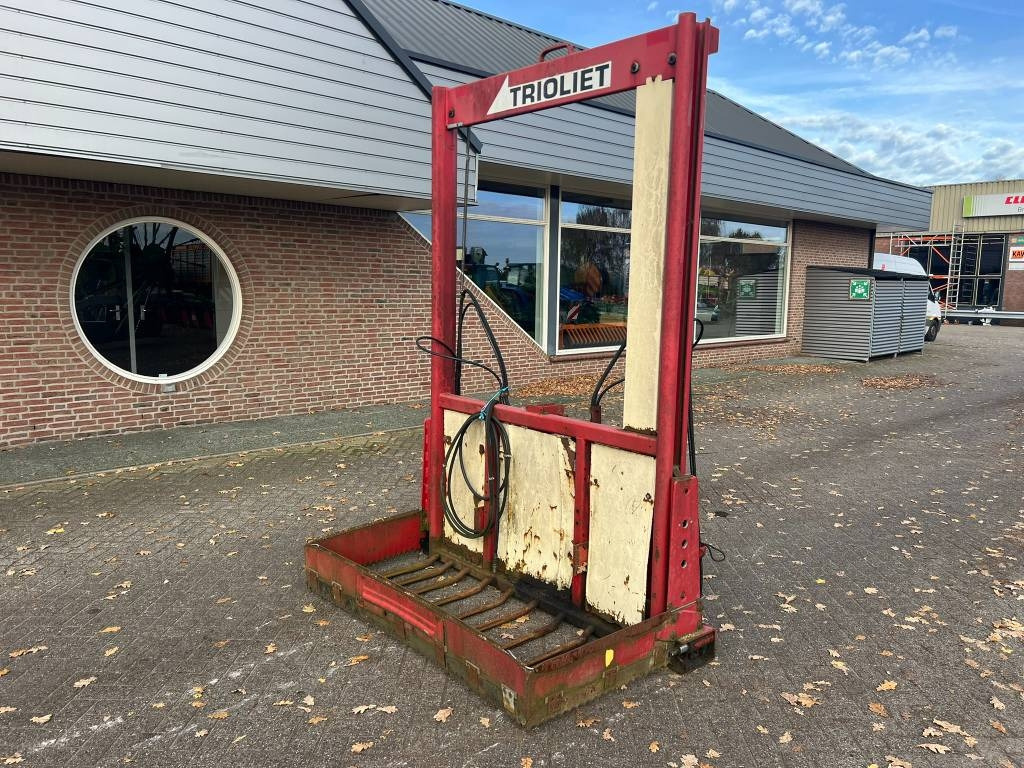 Trioliet TU 195 Kuilvoersnijder - Инвентарь для животноводства: фото 1 Trioliet TU 195 Kuilvoersnijder - Инвентарь для животноводства: фото 1