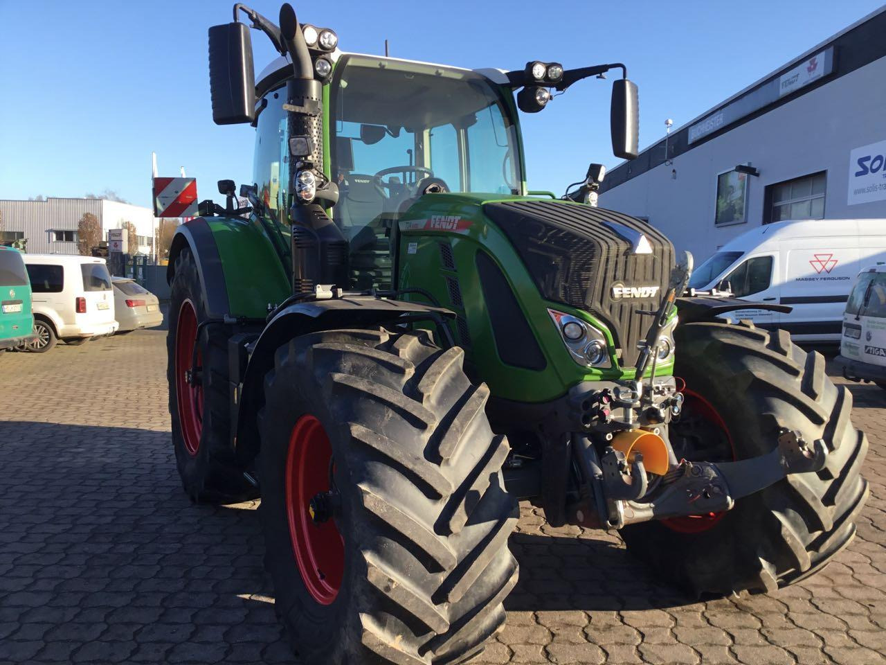 Fendt 724 Vario Gen6 Profi+ Setting 2 - Трактор: фото 4 Fendt 724 Vario Gen6 Profi+ Setting 2 - Трактор: фото 4