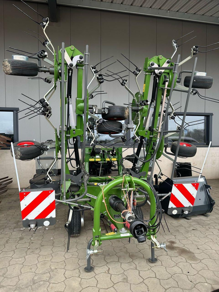 Fendt Twister 8608 DN - Сеноворошилка: фото 1 Fendt Twister 8608 DN - Сеноворошилка: фото 1