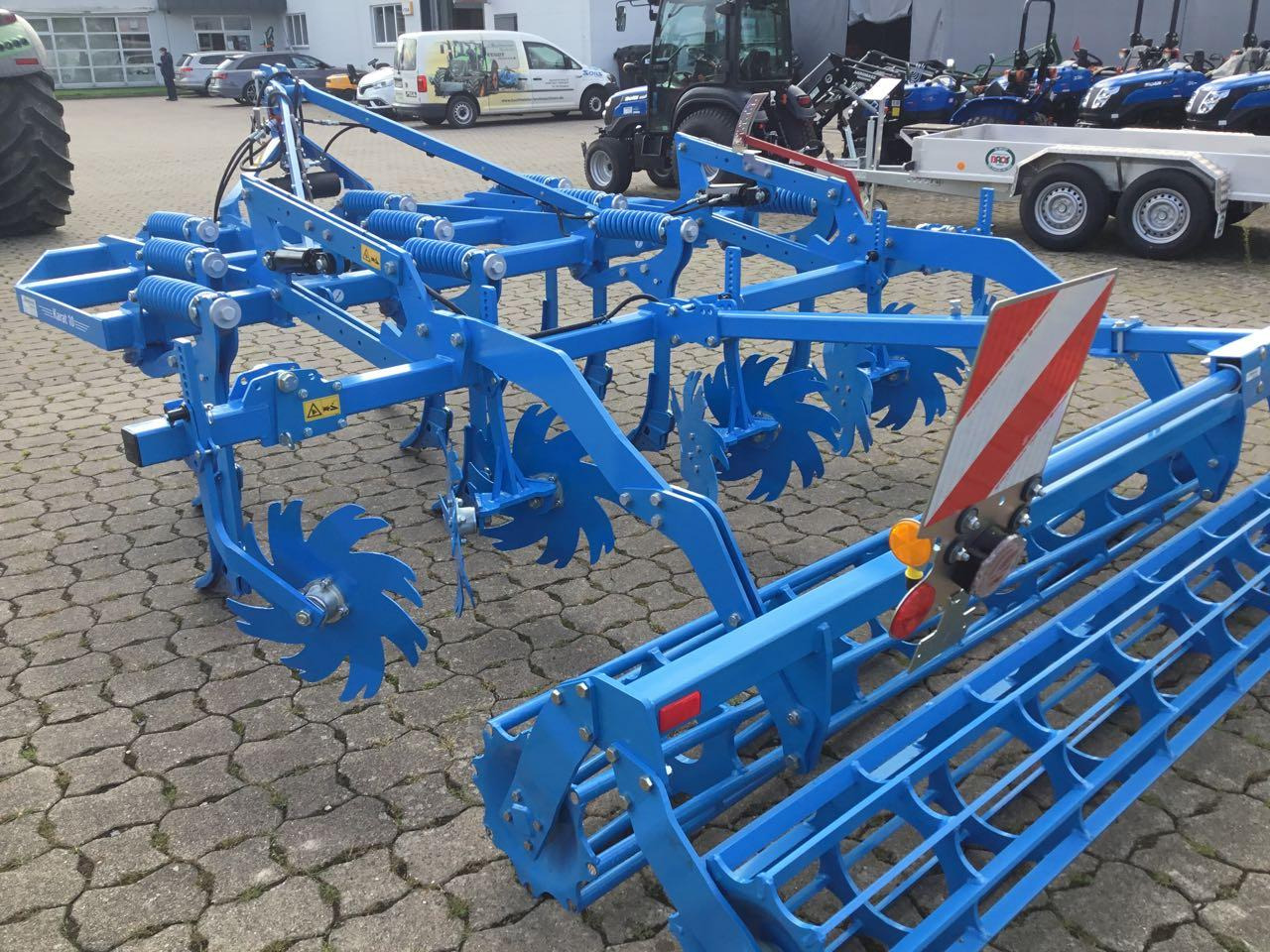Lemken Karat 10/300 U Demomaschine 2024! 0%-Finanzierung möglich - Культиватор: фото 3 Lemken Karat 10/300 U Demomaschine 2024! 0%-Finanzierung möglich - Культиватор: фото 3