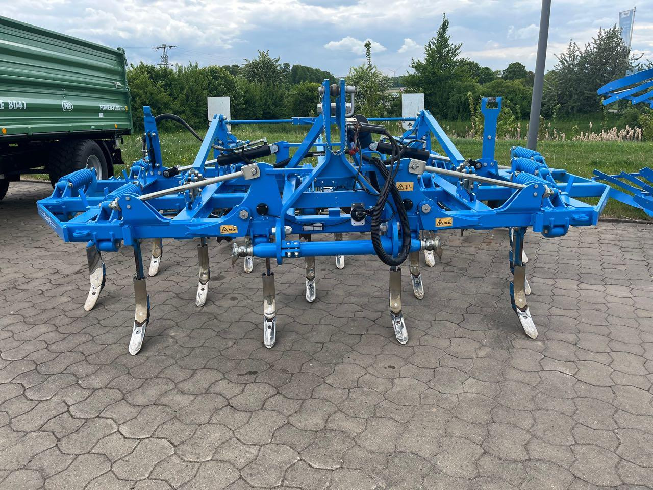 Lemken Karat 9 U - Культиватор: фото 1 Lemken Karat 9 U - Культиватор: фото 1