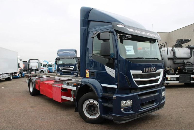 Iveco Stralis 310 + EURO 6 - Грузовик-шасси: фото 3 Iveco Stralis 310 + EURO 6 - Грузовик-шасси: фото 3