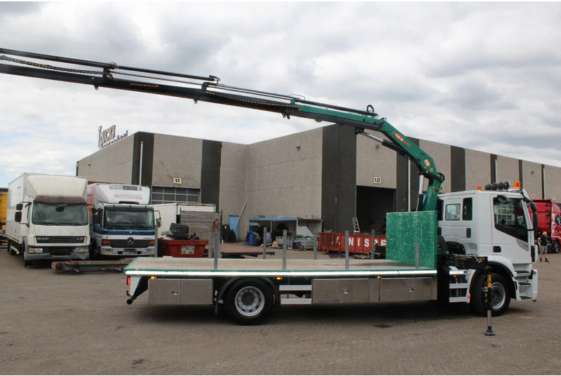 Iveco Stralis 400 + PM SERIE 13 4X HYDROLIC + EURO 6 + REMOTE - Автоманипулятор: фото 3 Iveco Stralis 400 + PM SERIE 13 4X HYDROLIC + EURO 6 + REMOTE - Автоманипулятор: фото 3