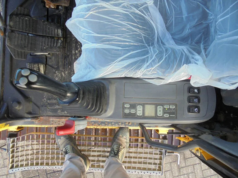 Komatsu PC180LC7K Galeo + Bucket + Hamer functie - Гусеничный экскаватор: фото 5 Komatsu PC180LC7K Galeo + Bucket + Hamer functie - Гусеничный экскаватор: фото 5