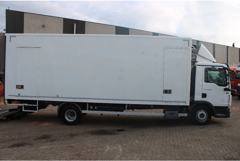 MAN TGL reserved 12.180 + EURO 6 + 12T - Грузовик с закрытым кузовом: фото 4 MAN TGL reserved 12.180 + EURO 6 + 12T - Грузовик с закрытым кузовом: фото 4