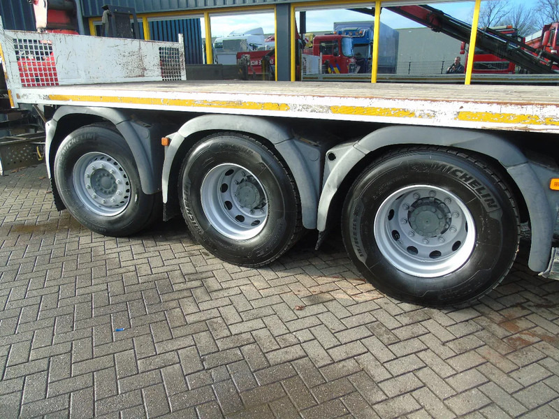 Автоманипулятор MAN TGS 35.460 + 8X4 TRIDEM + PALFINGER 23001EH + EURO 6 + REMOTE: фото 11 Автоманипулятор MAN TGS 35.460 + 8X4 TRIDEM + PALFINGER 23001EH + EURO 6 + REMOTE: фото 11