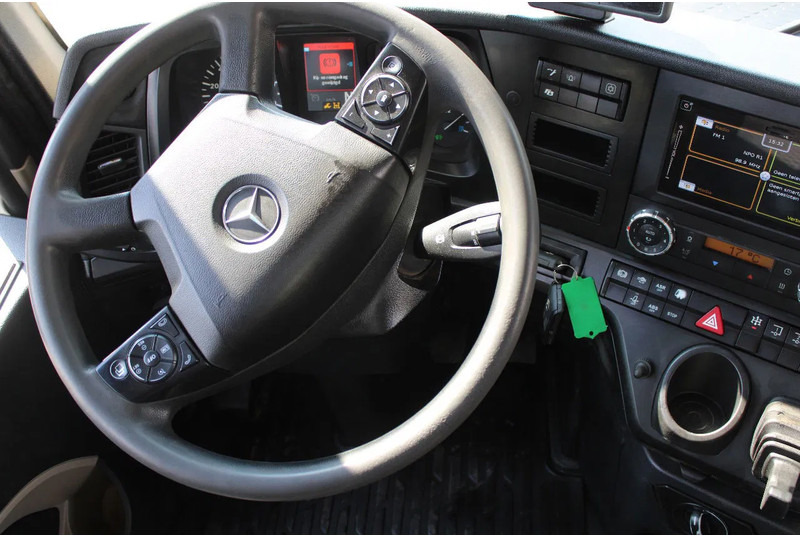 Автоманипулятор Mercedes-Benz Arocs 2858 + PALFINGER Z15 (2022) + 6X4: фото 18 Автоманипулятор Mercedes-Benz Arocs 2858 + PALFINGER Z15 (2022) + 6X4: фото 18