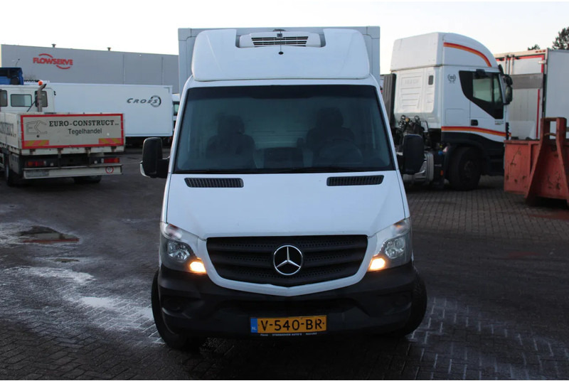 Mercedes-Benz Sprinter 316 + THERMO KING - Фургон-рефрижератор: фото 2 Mercedes-Benz Sprinter 316 + THERMO KING - Фургон-рефрижератор: фото 2