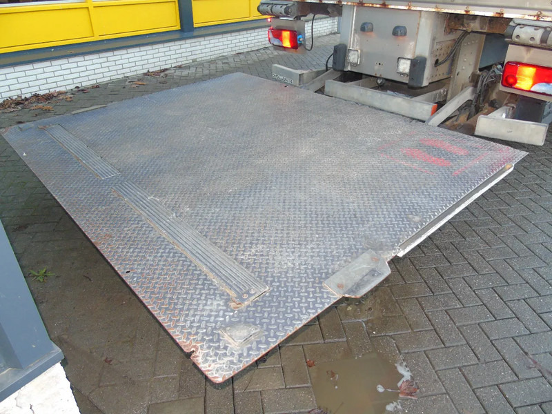 Scania P 310 + EURO 5 + LIFT + 19T - Грузовик с закрытым кузовом: фото 4 Scania P 310 + EURO 5 + LIFT + 19T - Грузовик с закрытым кузовом: фото 4