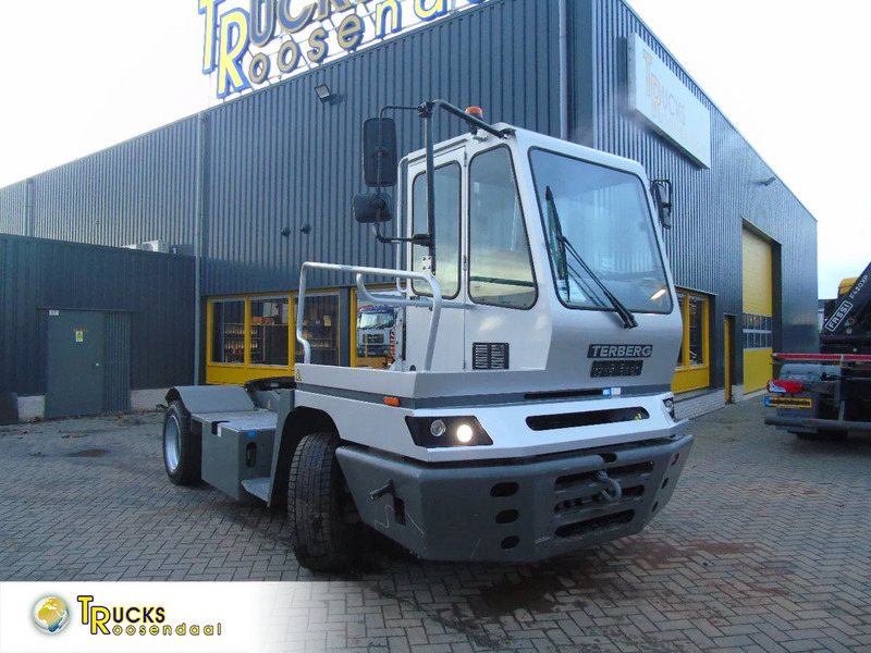 Terberg YT 182 fully funtion + perfect - Терминальный тягач: фото 1 Terberg YT 182 fully funtion + perfect - Терминальный тягач: фото 1