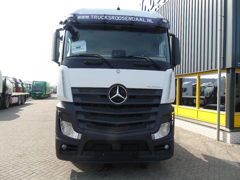 Mercedes-Benz Actros 2645 + EURO 6 + 6X2 - Тягач: фото 3 Mercedes-Benz Actros 2645 + EURO 6 + 6X2 - Тягач: фото 3