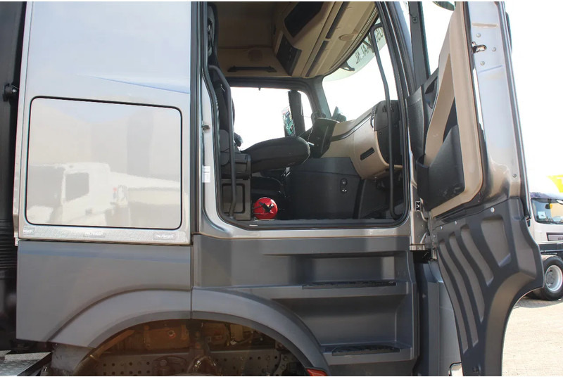 Тягач Mercedes-Benz Arocs 2858 + PALFINGER Z15 (2022) + 6X4 + FOREST/WOOD/METAL EDITION: фото 16