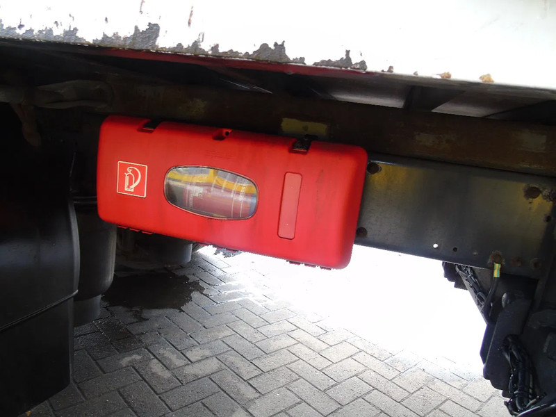 Грузовик с закрытым кузовом Volvo FE 260 EEV + EURO 5 + 19T + LIFT: фото 20