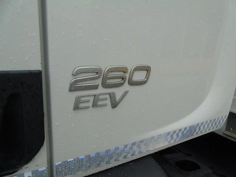 Грузовик с закрытым кузовом Volvo FE 260 EEV + EURO 5 + 19T + LIFT: фото 8