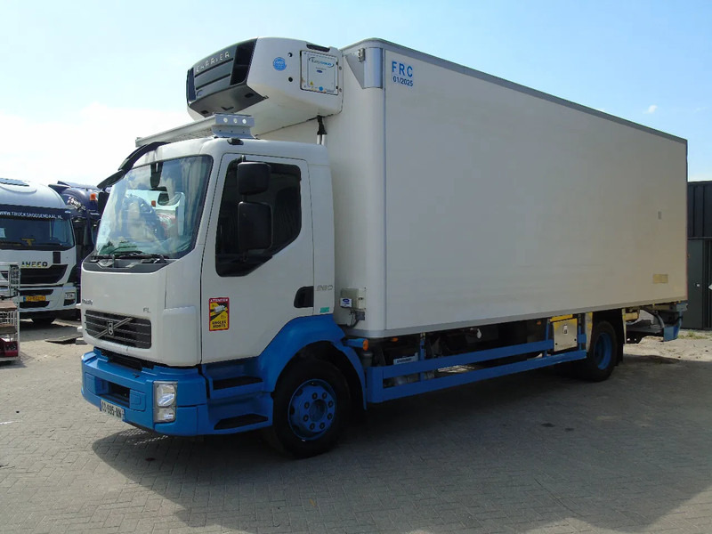 Volvo FL 16.260 +CHEREAU + carrier + manual - Рефрижератор: фото 2 Volvo FL 16.260 +CHEREAU + carrier + manual - Рефрижератор: фото 2