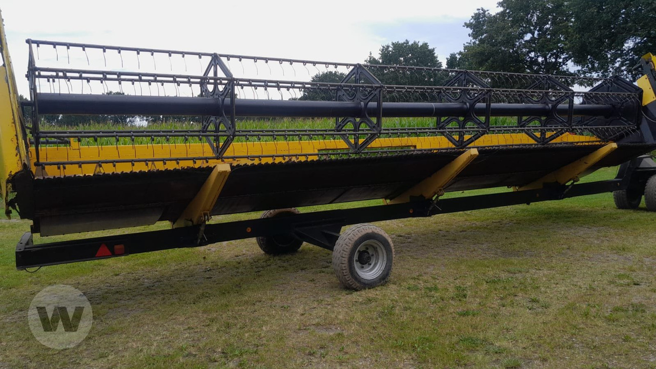 New Holland Schneidwerk 9,10 m - Жатка зерновая: фото 3 New Holland Schneidwerk 9,10 m - Жатка зерновая: фото 3