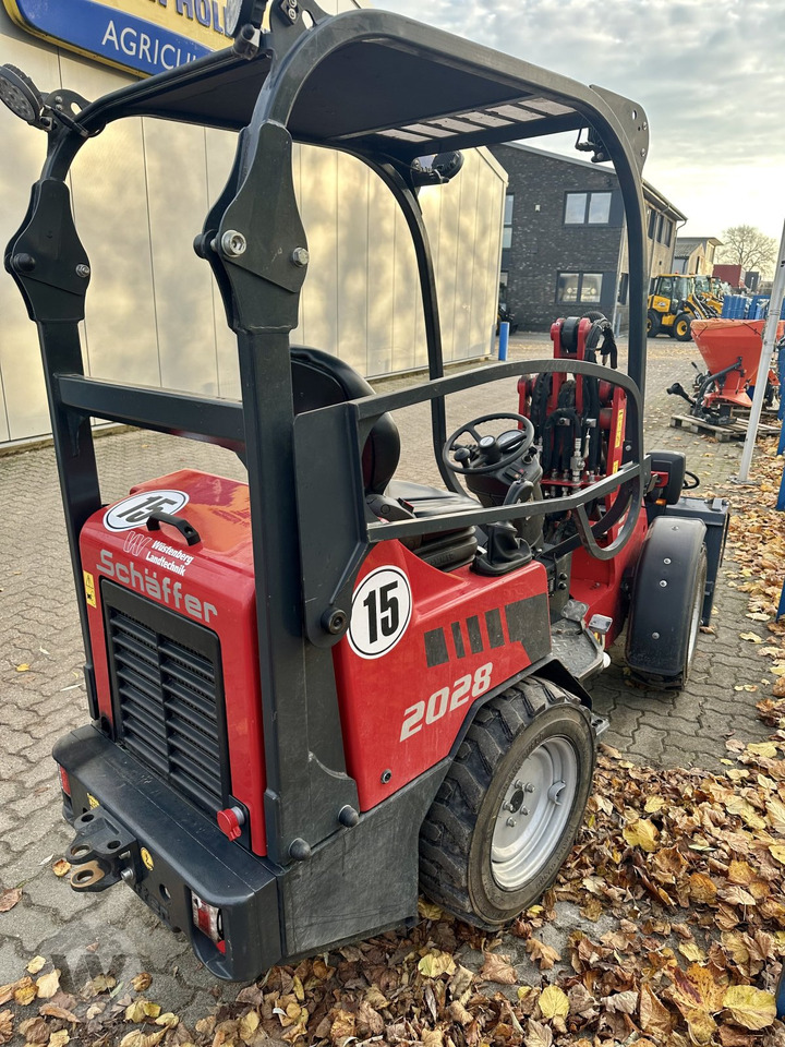 Компактный фронтальный погрузчик Schäffer 2028: фото 10