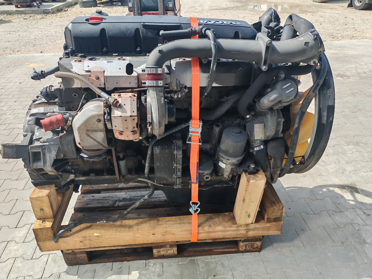 DAF XF CF ENGINE MX 340U1 / EURO5 / COMPLETE ENGINE / WORLDWIDE DELIVERY - Двигатель: фото 4 DAF XF CF ENGINE MX 340U1 / EURO5 / COMPLETE ENGINE / WORLDWIDE DELIVERY - Двигатель: фото 4