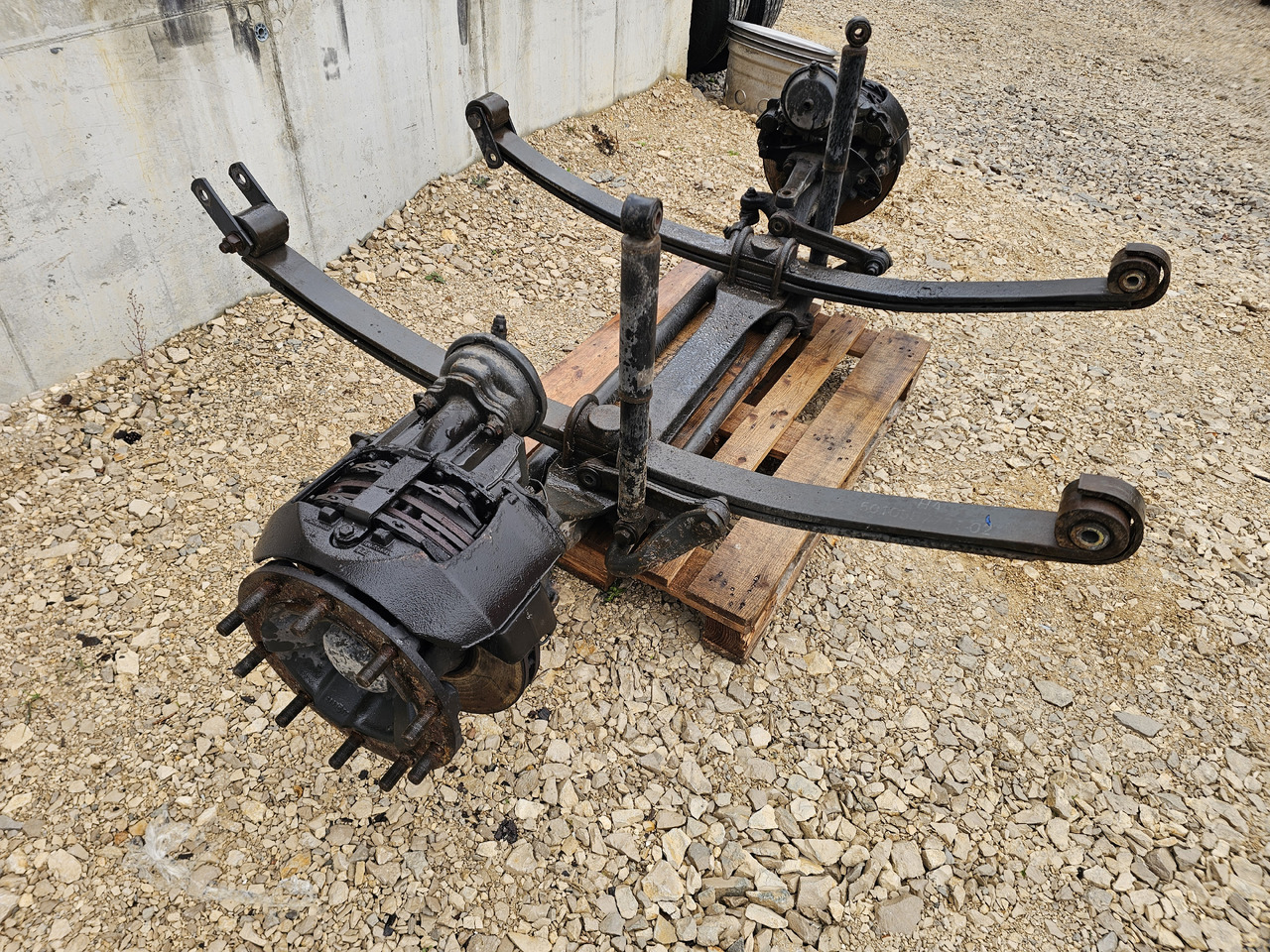 RENAULT MAGNUM DXI / COMPLETE FRONT AXLE / HUB SPRING - Передняя ось: фото 3 RENAULT MAGNUM DXI / COMPLETE FRONT AXLE / HUB SPRING - Передняя ось: фото 3