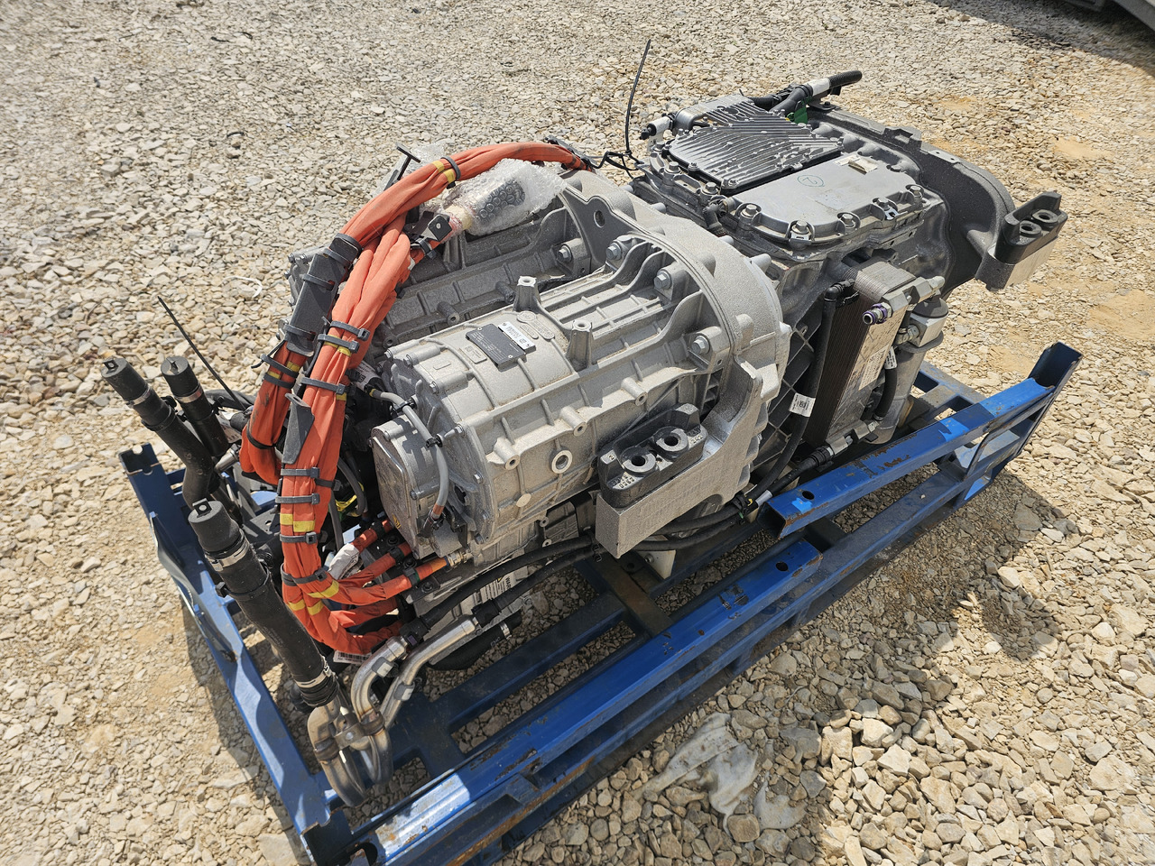 RENAULT T E-TECH / C E-TECH ELECTRIC / NEM 3 DRIVETRAIN / EPT2412 / COMPLETE - Двигатель: фото 4 RENAULT T E-TECH / C E-TECH ELECTRIC / NEM 3 DRIVETRAIN / EPT2412 / COMPLETE - Двигатель: фото 4