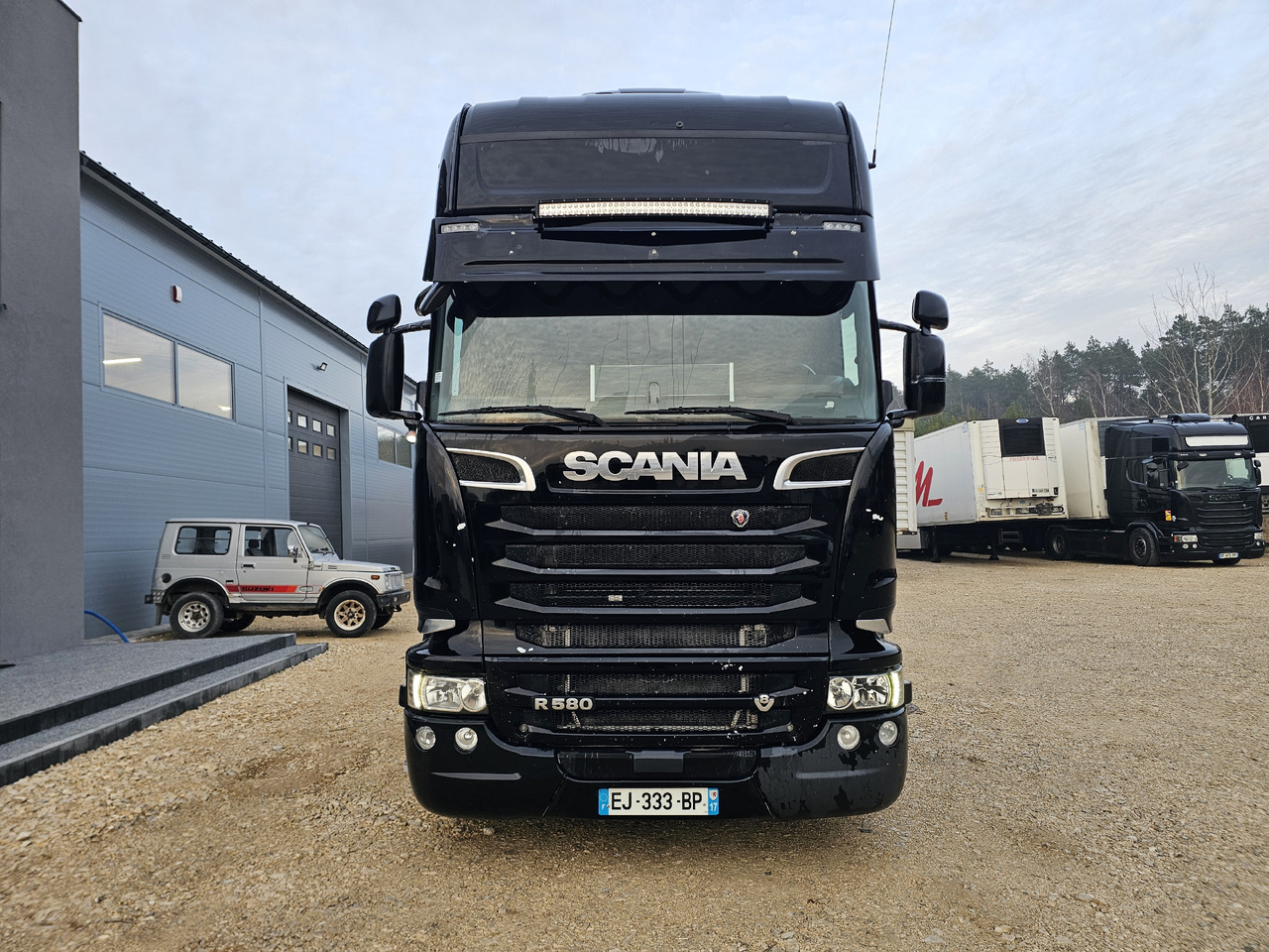 SCANIA R580 V8 TOPLINE / RETARDER / FULL SPOILER / ALU - Тягач: фото 3 SCANIA R580 V8 TOPLINE / RETARDER / FULL SPOILER / ALU - Тягач: фото 3
