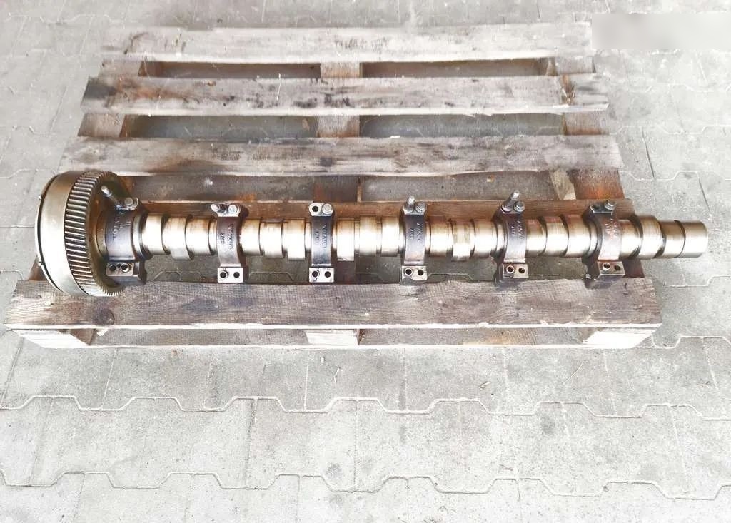 VOLVO FH12 D12 CAMSHAFT / 3165224 / WORLDWIDE DELIVERY - Распределительный вал для Грузовиков: фото 3 VOLVO FH12 D12 CAMSHAFT / 3165224 / WORLDWIDE DELIVERY - Распределительный вал для Грузовиков: фото 3