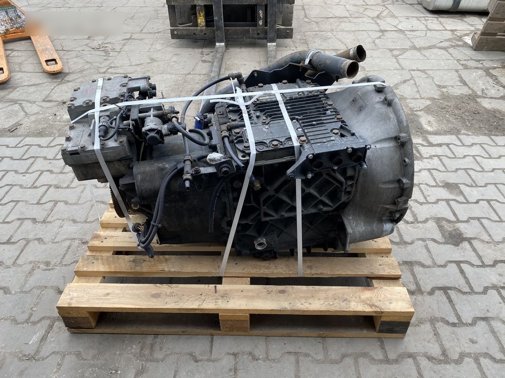 Volvo RENAULT PREMIUM MAGNUM DXI FH FM Volvo VT2412B RETARDER - Коробка передач для Грузовиков: фото 3 Volvo RENAULT PREMIUM MAGNUM DXI FH FM Volvo VT2412B RETARDER - Коробка передач для Грузовиков: фото 3