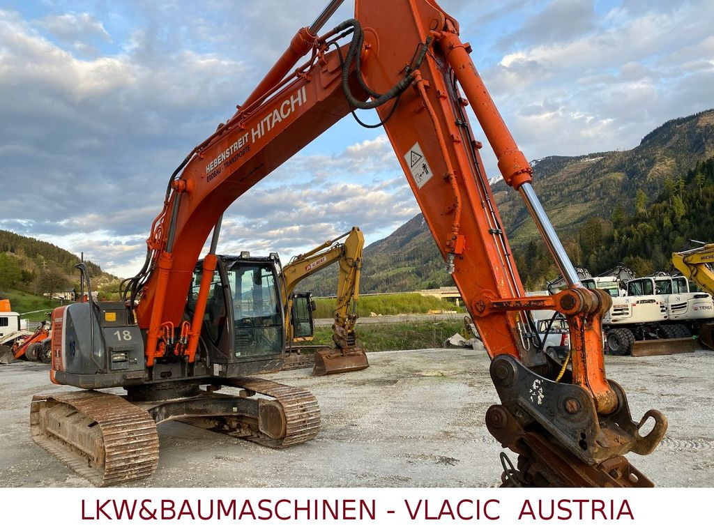 Hitachi ZX 225 USLC-3 - Гусеничный экскаватор: фото 1 Hitachi ZX 225 USLC-3 - Гусеничный экскаватор: фото 1